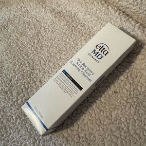 EltaMD Cleanser with Blue and White Design